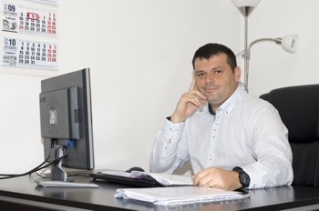 Станислав Иванов